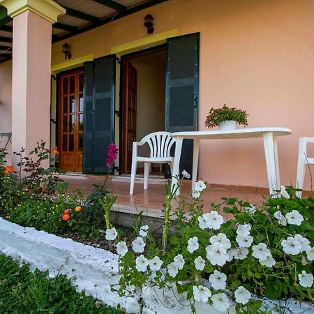 Tzoras‌ ‌Apartments‌ ‌Roda‌ ‌Corfu‌ Litheres Exterior foto