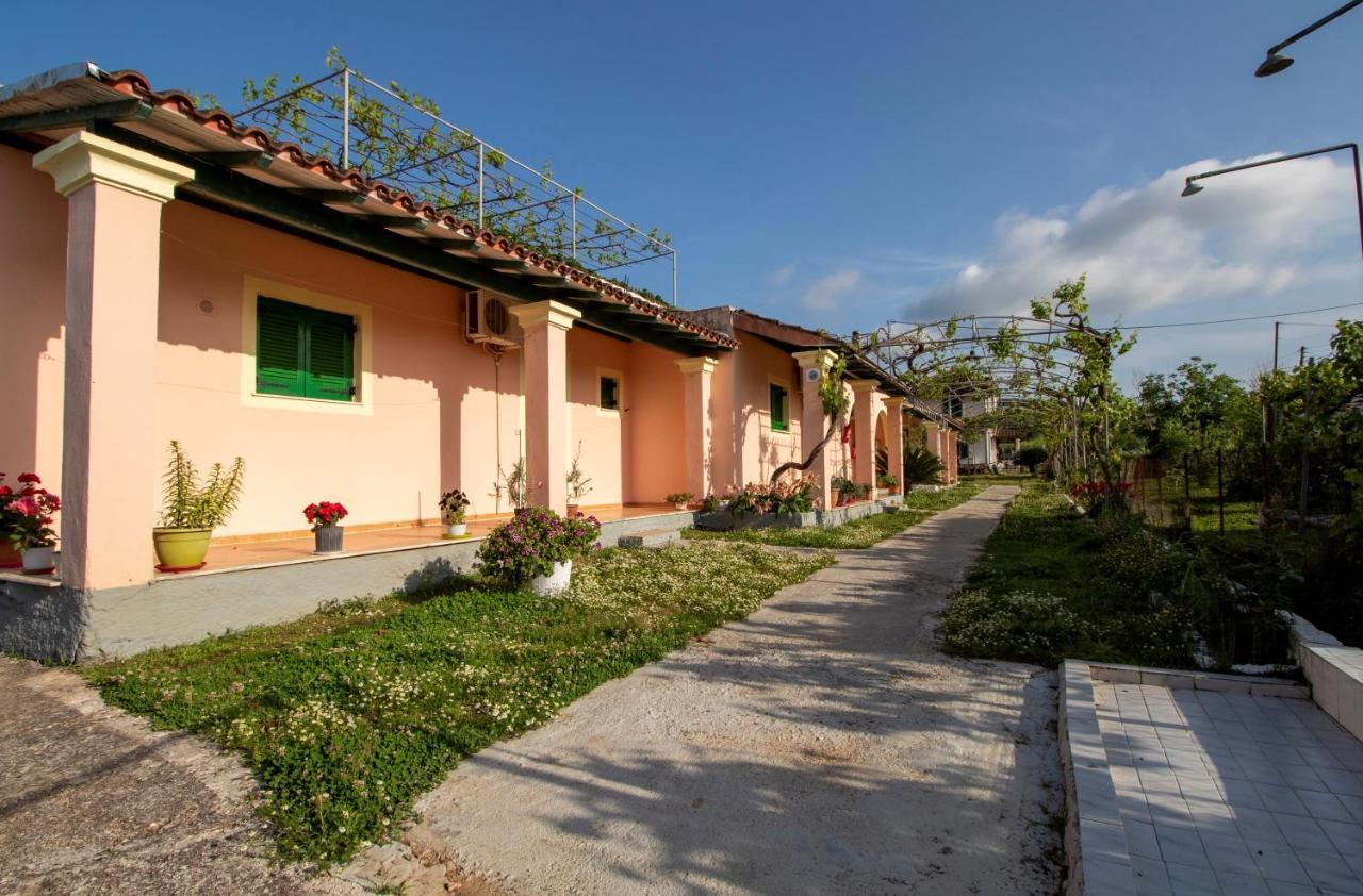 Tzoras‌ ‌Apartments‌ ‌Roda‌ ‌Corfu‌ Litheres Exterior foto