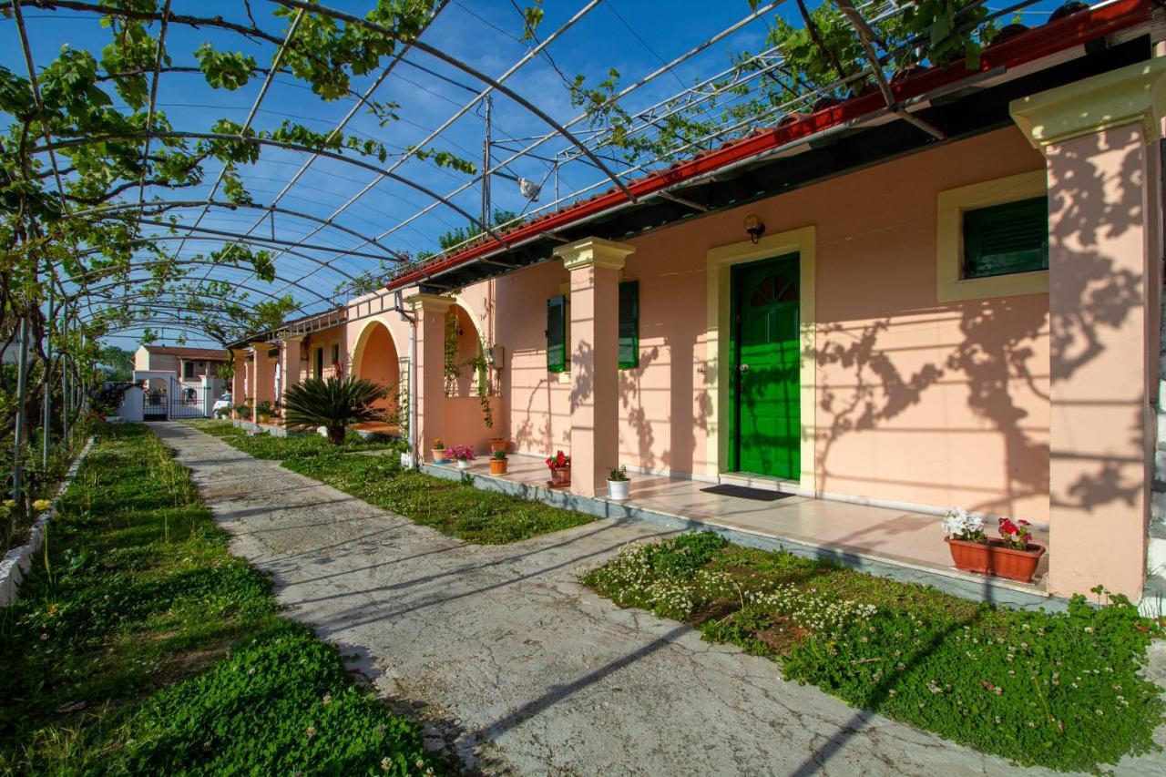 Tzoras‌ ‌Apartments‌ ‌Roda‌ ‌Corfu‌ Litheres Exterior foto